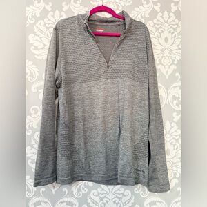 4/$25 • Karbon Quarter Zip Moisture Wicking Golf Pullover